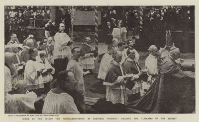 Scene ved Laying the Foundation-Stone af kardinal Vaughan, læser de helliges litanier af English Photographer