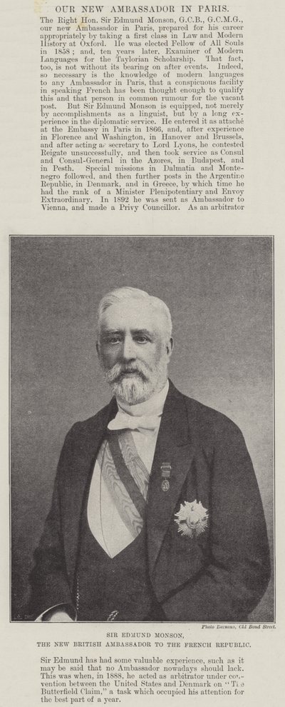 Sir Edmund Monson, den nye britiske ambassadør i Den Franske Republik af English Photographer