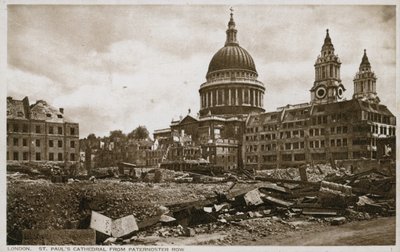 St Pauls Cathedral, London, fra Paternoster Row af English Photographer