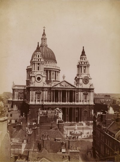 St Pauls Cathedral, London, med taglandskab (s/h-foto) af English Photographer