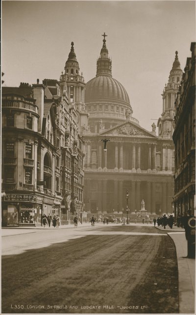 St Pauls Cathedral og Ludgate Hill, London af English Photographer