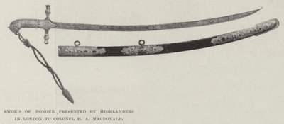 Æresværd overrakt af Highlanders i London til oberst H A MacDonald af English Photographer