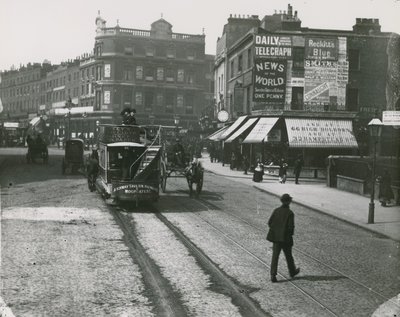 The Angel, Islington, London af English Photographer