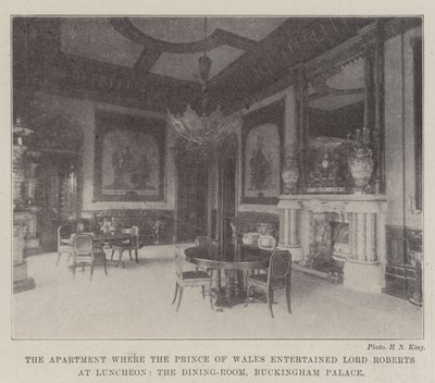 Lejligheden, hvor prinsen af Wales underholdt Lord Roberts ved frokosten, spisestuen, Buckingham Palace af English Photographer