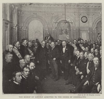 Der Bischof von Lincoln in den Orden der Oddfellows aufgenommen von English Photographer