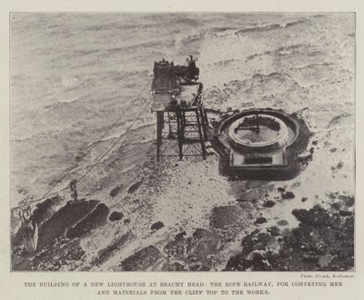 Bygningen af et nyt fyrtårn ved Beachy Head, Rope Railway, til at transportere mænd og materialer fra klippetoppen til værkerne af English Photographer