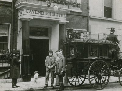 The Cavendish Hotel, London af English Photographer