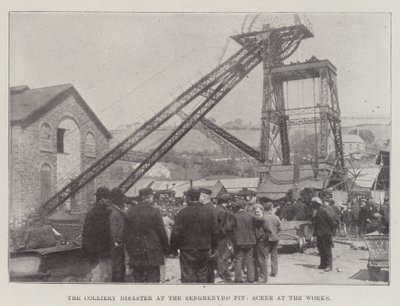 Colliery-katastrofen ved Senghenydd Pit, Scene at the Works af English Photographer