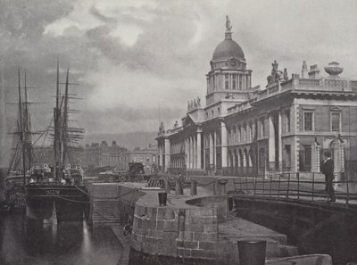 The Custom House, Dublin af English Photographer