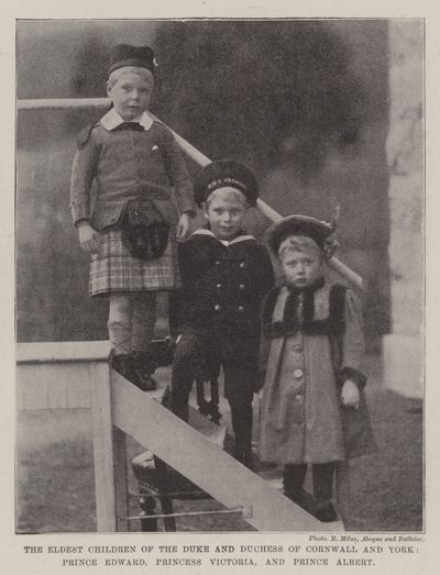 De ældste børn af hertugen og hertuginden af Cornwall og York, prins Edward, prinsesse Victoria og prins Albert af English Photographer