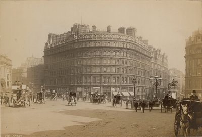 Grand Hotel på Trafalgar Square af English Photographer