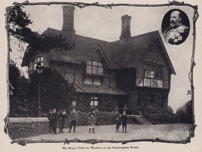 Kongens klub for arbejdere på Sandringham Estate, Norfolk (s/h-billede) af English Photographer