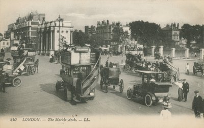 The Marble Arch, London af English Photographer