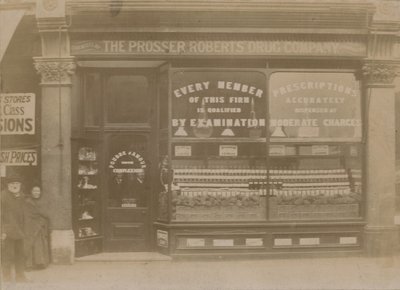 Prosser Roberts Drug Company af English Photographer