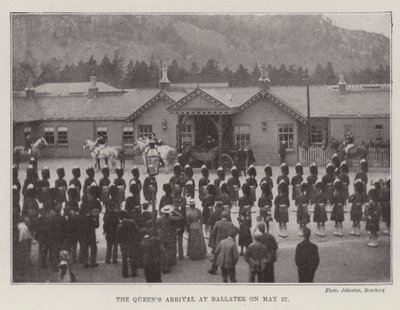 The Queens Ankomst til Ballater den 27. maj af English Photographer