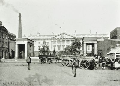 The Royal Mint, London, 1895 af English Photographer