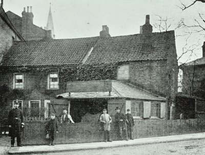 The Smithy, Broadway, Crouch End, 1890 af English Photographer