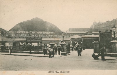Victoria Station, London af English Photographer