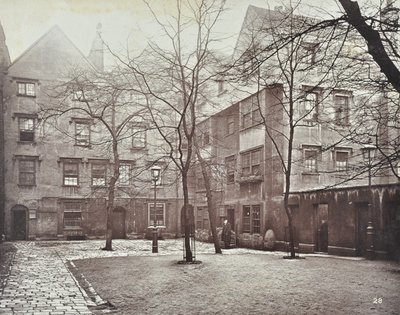Udsigt over Barnards Inn, London, 1879 af English Photographer