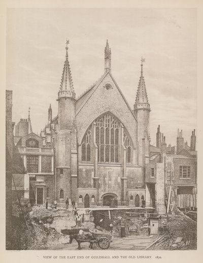 Udsigt over den østlige ende af Guildhall, London, og det gamle bibliotek, 1870 af English Photographer