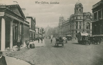 War Office, London af English Photographer