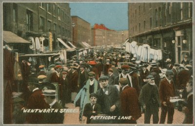 Wentworth Street, Petticoat Lane, London af English Photographer