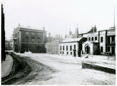 Whitehall Court eller Yard, Vanbrugh House, revet ned 1898 af English Photographer