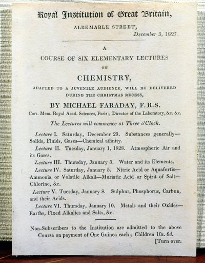 Julebrev for seks elementære forelæsninger om kemi af Michael Faraday (1778-1829) 3. december 1827 af English School
