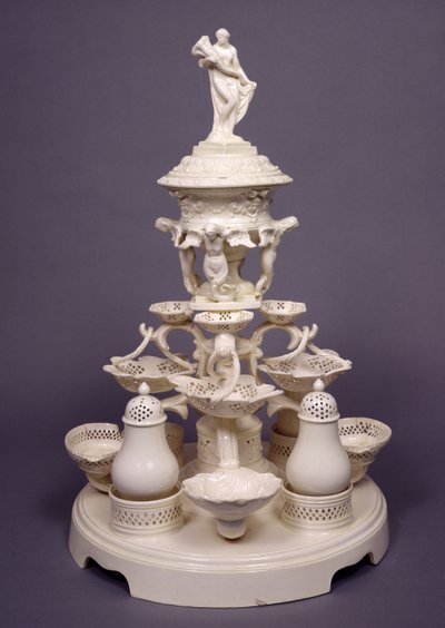 Grand Plat de Menage eller bord i midten, Leeds Pottery, ca. 1780 (cremeware) af English School