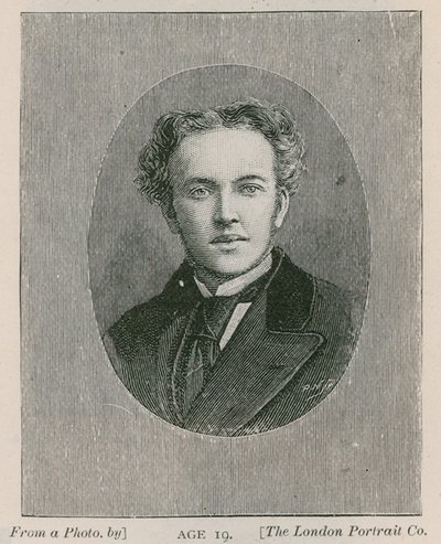 Henry Arthur Jones, dramatiker, 19 år af English School