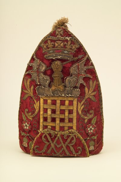 Officers grenadierhue, 1708 ca af English School