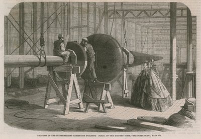 Fremskridt på den internationale udstillingsbygning; Finale af den østlige kuppel af English School