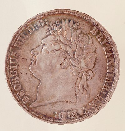 Sølv engelsk krone, regeringstid af kong George IV (1820-1830). Diam. 3,7 cm Napoli, museo archeologico af English School