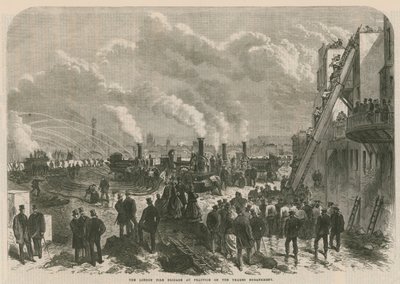 Londons brandvæsen til træning på Thames Embankment af English School