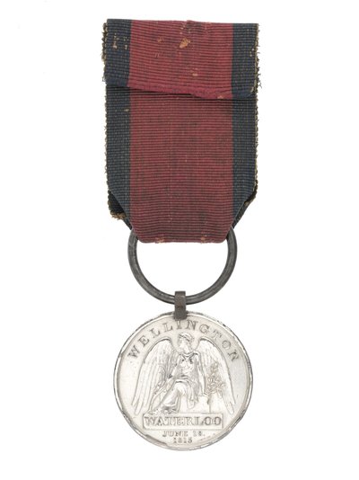 Waterloo Medal, en af to medaljer tildelt kirurg William Jones af English School