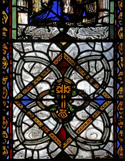 Vindue n4 med grisaille & St. Peter-emblem af English School