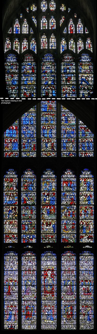 Vindue w15, der viser St Cuthbert-vinduet af English School