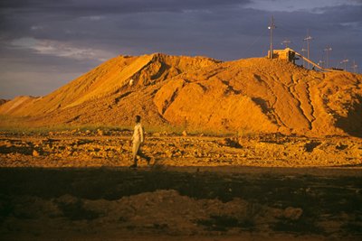 Tinmine på Jos-plateauet, Nigeria, Afrika af Erich Lessing