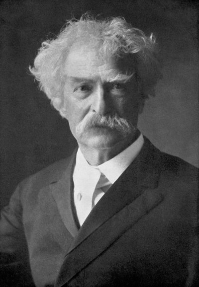 Samuel Langhorne Clemens, amerikansk humorist, romanforfatter, forfatter og foredragsholder, 1910. af Ernest Herbert Mills