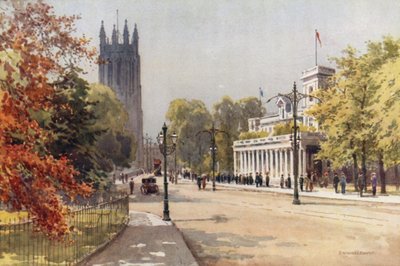 The Parade and Pump Room, Leamington (farve litho) af Ernest William Haslehust