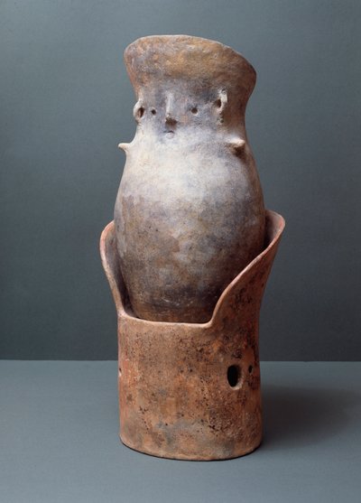 Etruskisk civilisation, begravelsesritual: formet overdækkede ossuarium, 8. århundrede f.Kr. Fra stedet for Bisenzio af Etruscan