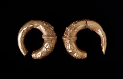 Gyldne øreringe, 450-400 f.Kr af Etruscan