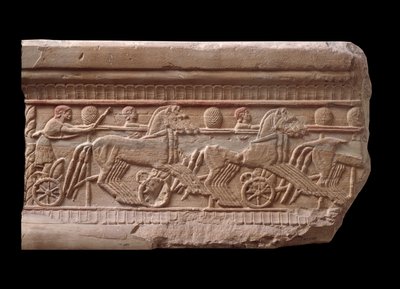 Relief med et vognløb fra en marmormilepæl i Chiusi, Italien, 6. århundrede f.Kr. af Etruscan