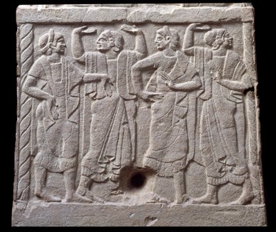 Relief med dansere fra en marmormilepæl i Chiusi, Italien, 6. århundrede f.Kr. af Etruscan Etruscan