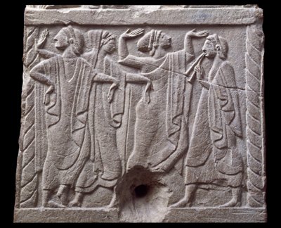 Relief med dansere fra en marmormilepæl i Chiusi, Italien, 6. århundrede f.Kr. af Etruscan Etruscan
