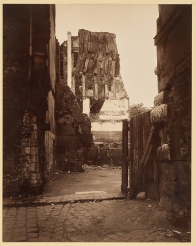 Gadehjørne ved kirkegården, Saint-Benoît af Eugène Atget