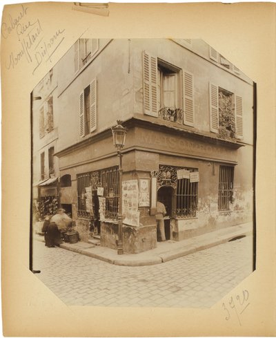Side fra albummet "Documents for the History of Old Paris", c.1910 af Eugène Atget