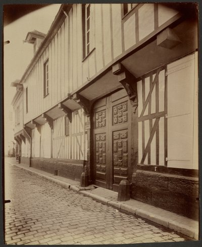 Beauvais, hus, 27 Rue Pantaléon. af Eugène Atget