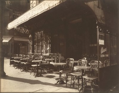 Cafe, Avenue de la Grande-Armee, 1924-1925. af Eugène Atget