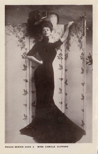 Camille Clifford, belgisk-født sceneskuespillerinde (s/h-billede) af European Photographer